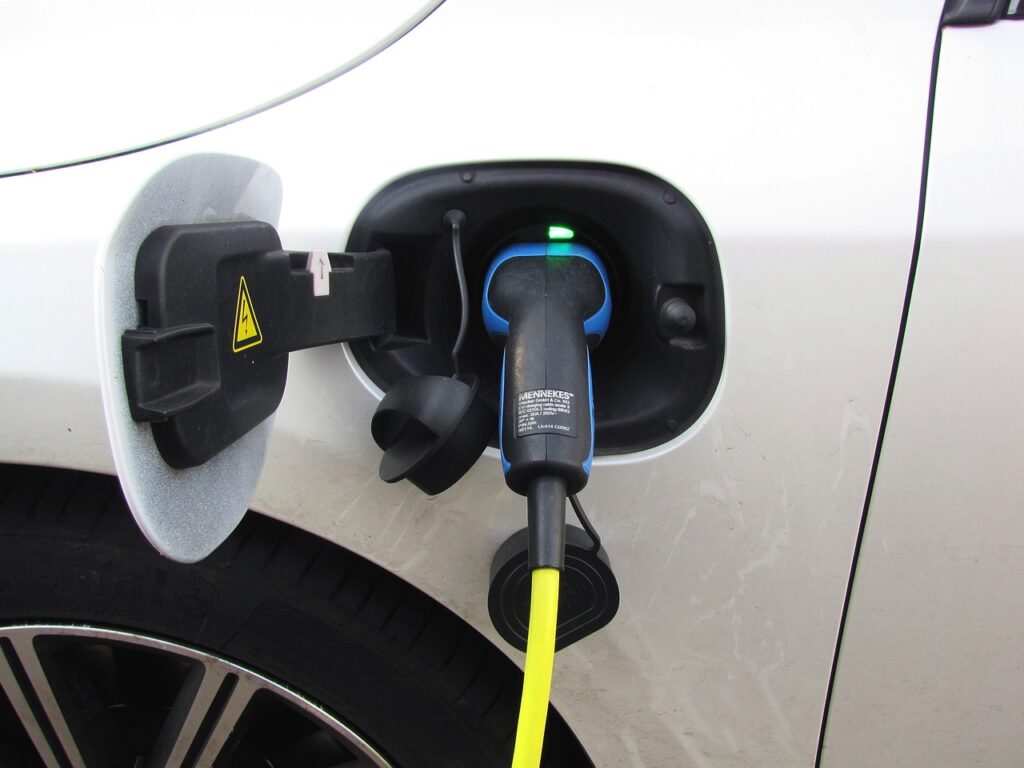 plug-in, electricity, e-car-2783574.jpg